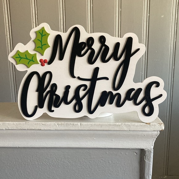 NWT- 15x17- White & Black Merry Christmas Wooden Decor Sign with beaded hanger - Picture 11 of 17